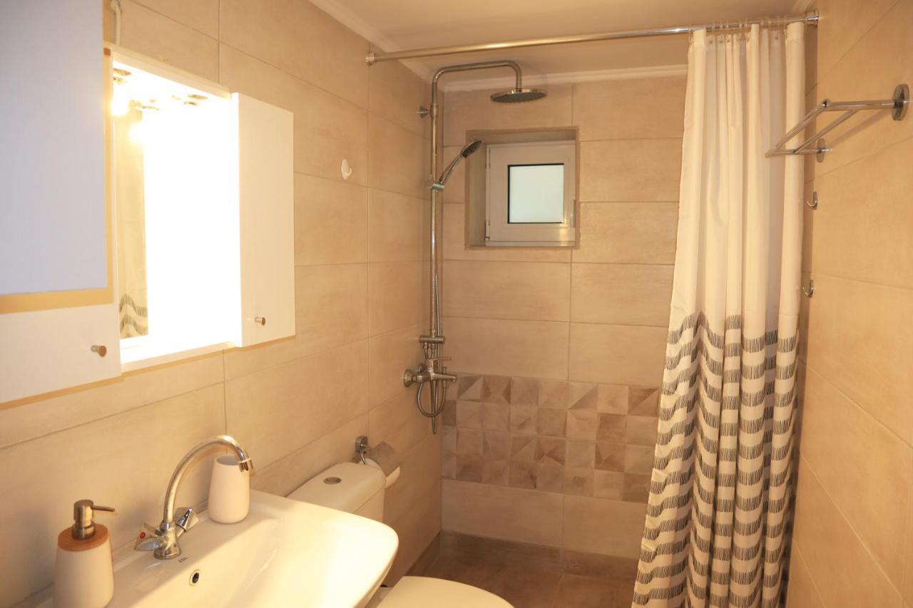 Romanza Kournás Exterior foto